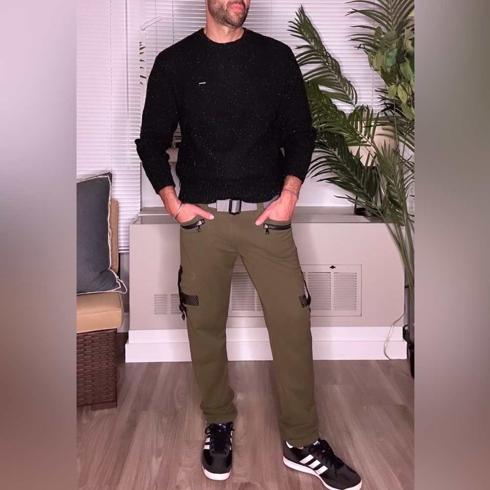 Andrew Christian | Army Cargo Pants in Olive (Medium) - Picture 14 of 15
